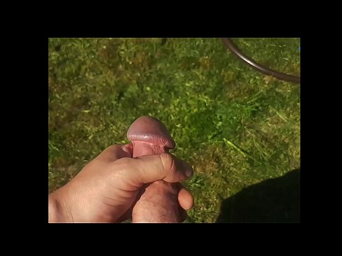 ❤️ Hottie beroa bere pussy arrosa izorratu egiten du eta udako lorategi batean squirt batekin esperma egiten du ❤❌ Azal bideoa gurean eu.bsglass.ru ☑